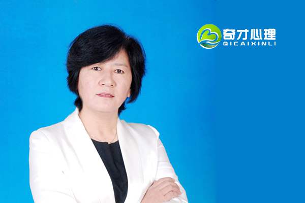 韩晓丹:工号030 韩晓丹:工号030
